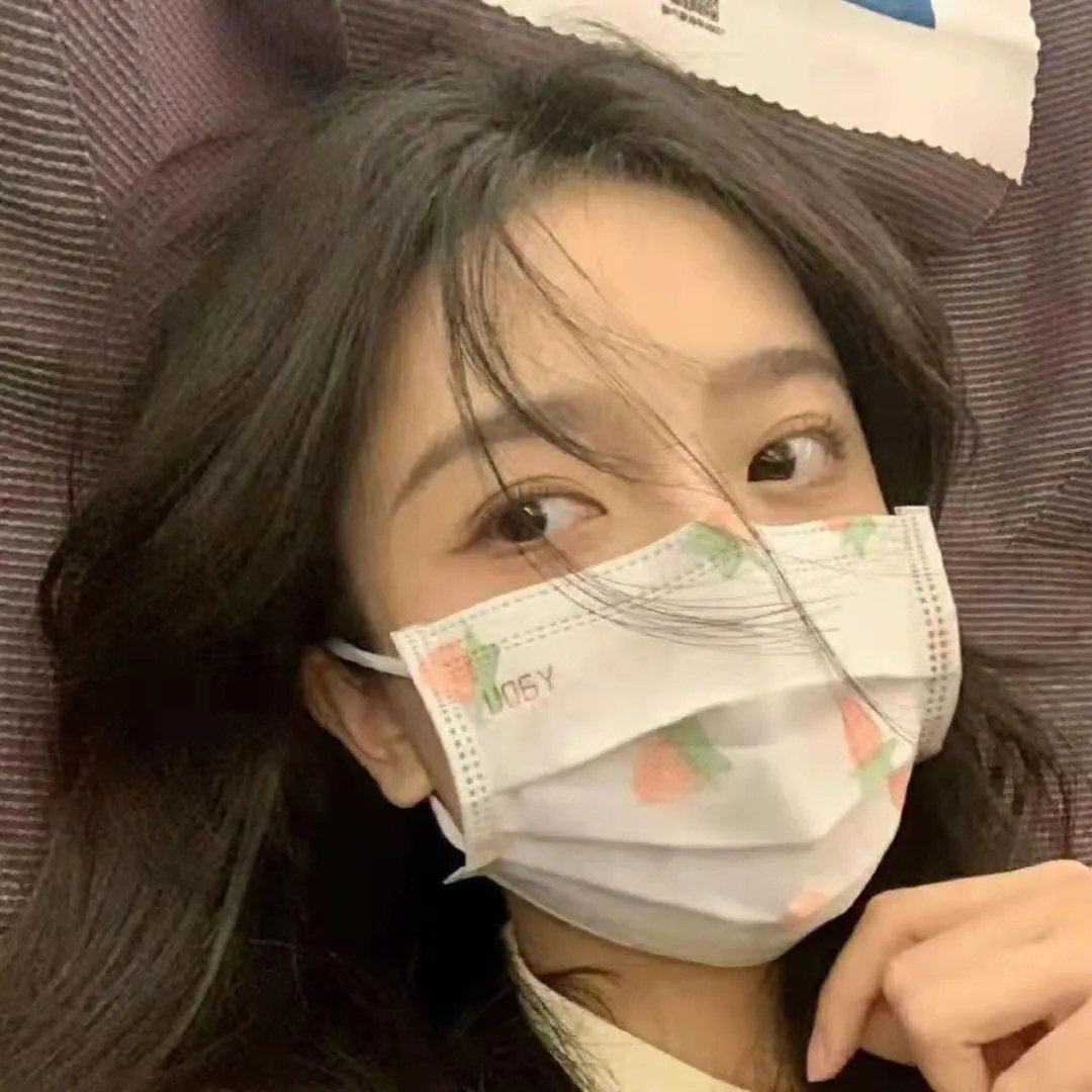 这个反派他自带弹幕